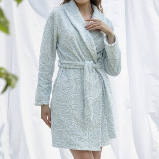 | &nbsp;&nbsp;Женский теплый халат Shato 2333 light blue rose 3D